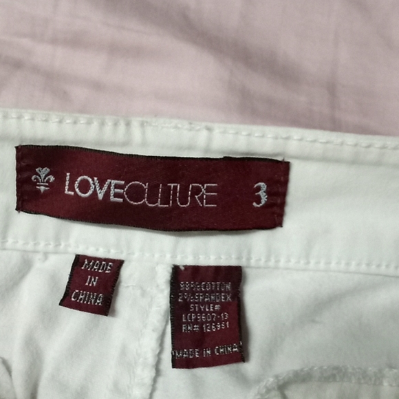 Jeans - Picture 4 of 4